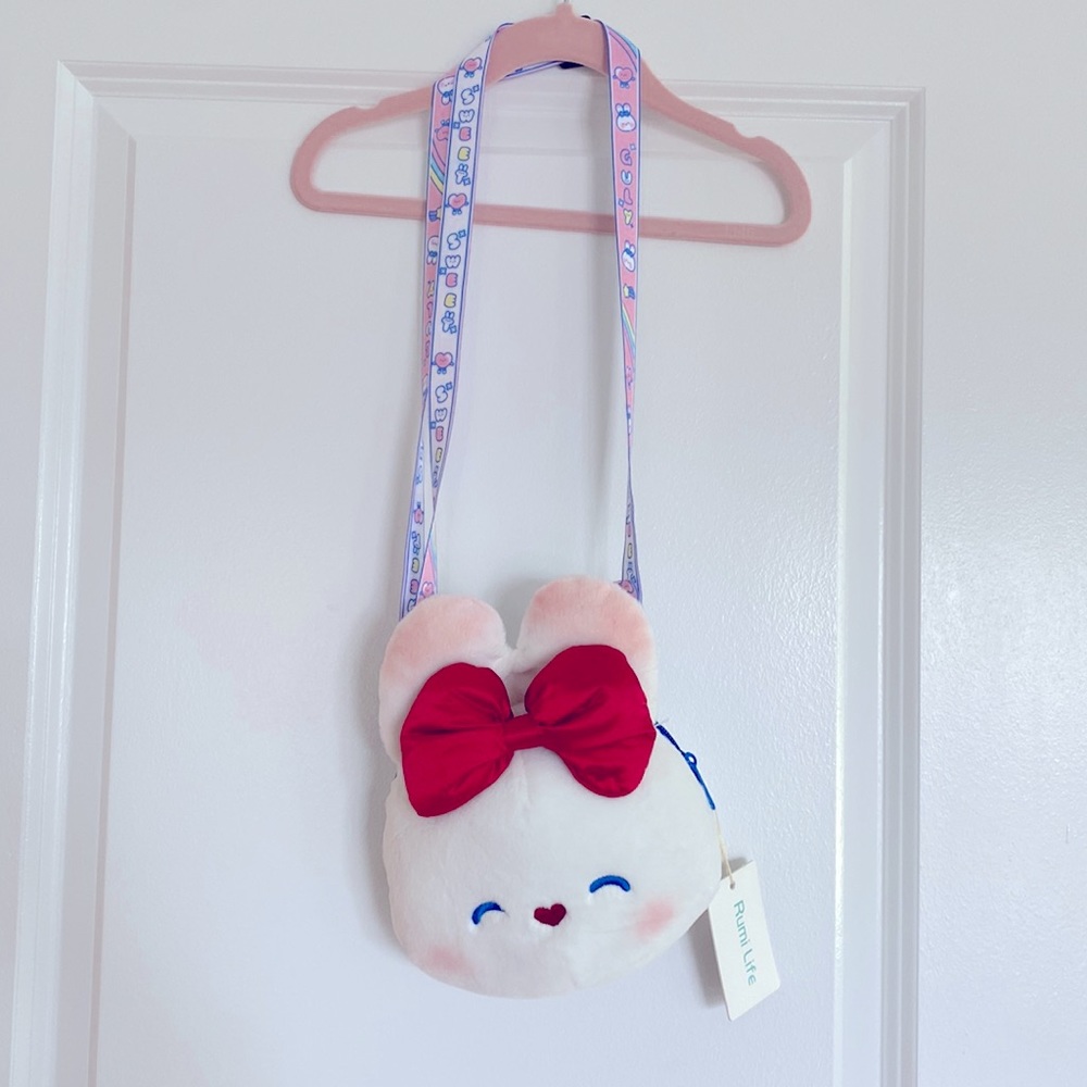 Rumi Life - NWT - Bunny Plush Crossbody Bag